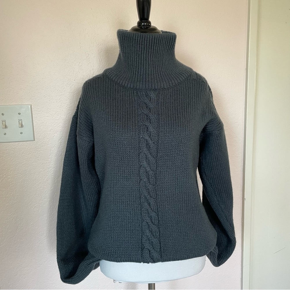 Yves Saint Laurent Charcoal Cable Knit Turtleneck Sweater 100% Wool Cozy Chic